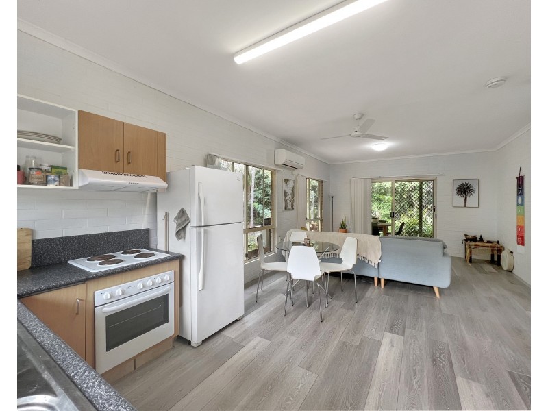 7/52 Captain Cook Drive, Agnes Water QLD 4677