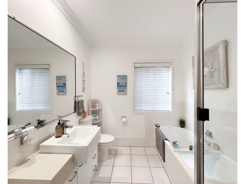 38B Woodrow Drive, Agnes Water QLD 4677