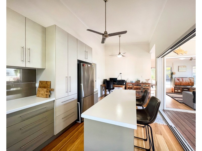 9 Discovery Drive, Agnes Water QLD 4677