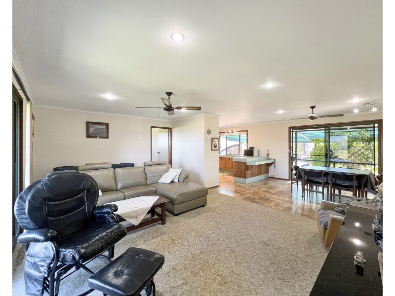 1285 Hills Road, Euleilah QLD 4674