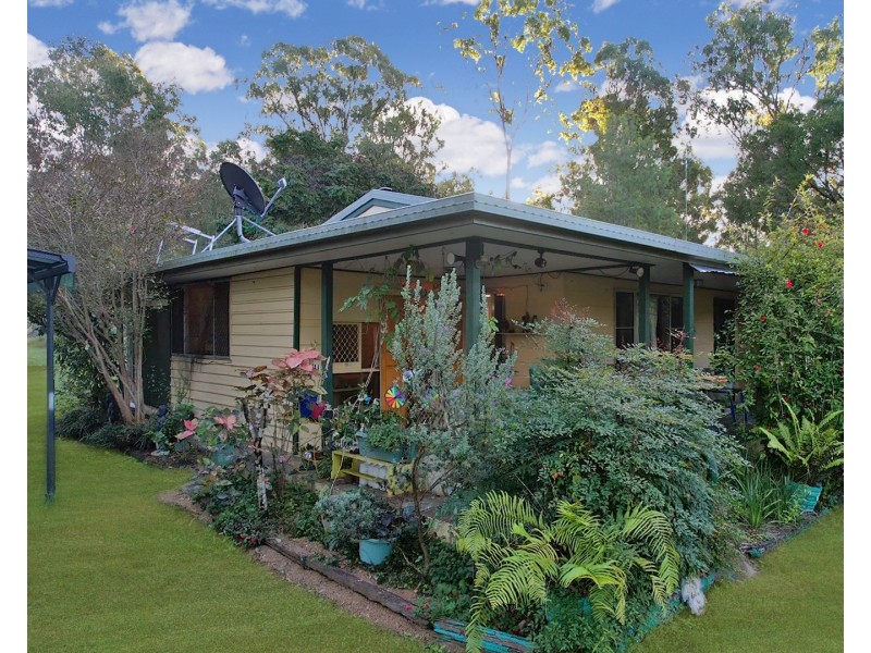524 Cross Road, Euleilah QLD 4674