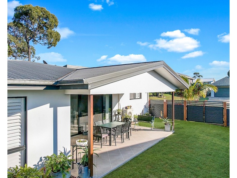 3 Seascape Close, Agnes Water QLD 4677