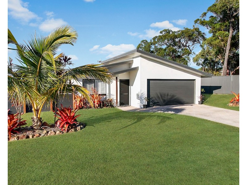 3 Seascape Close, Agnes Water QLD 4677