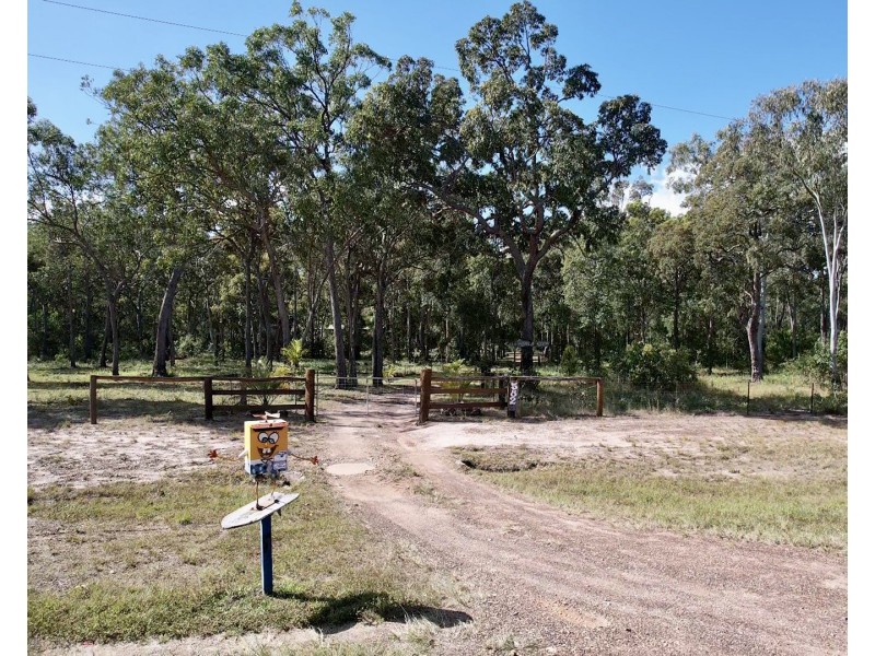 582 Murphy Road, Captain Creek QLD 4677
