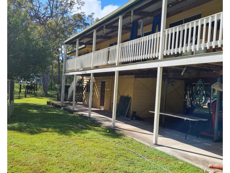 582 Murphy Road, Captain Creek QLD 4677
