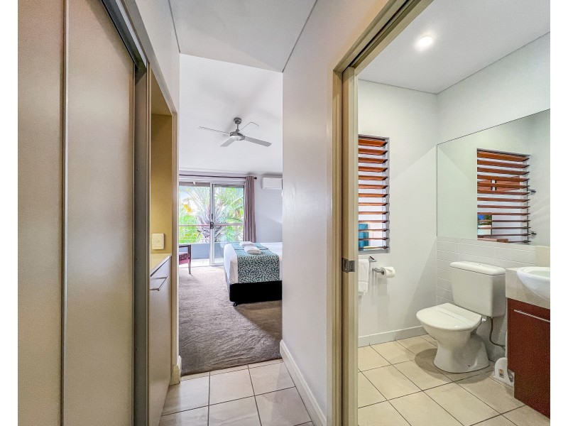 21/10 Ocean Beach Drive, Agnes Water QLD 4677