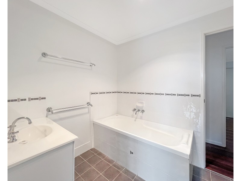 1/5 Gibbons Court, Agnes Water QLD 4677