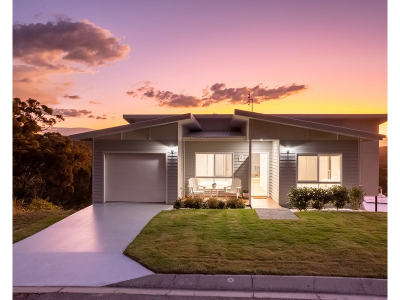 42 Woodrow Drive, Agnes Water QLD 4677