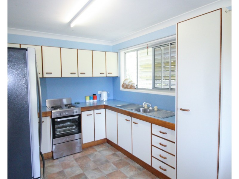 2 Banksia Drive, Agnes Water QLD 4677