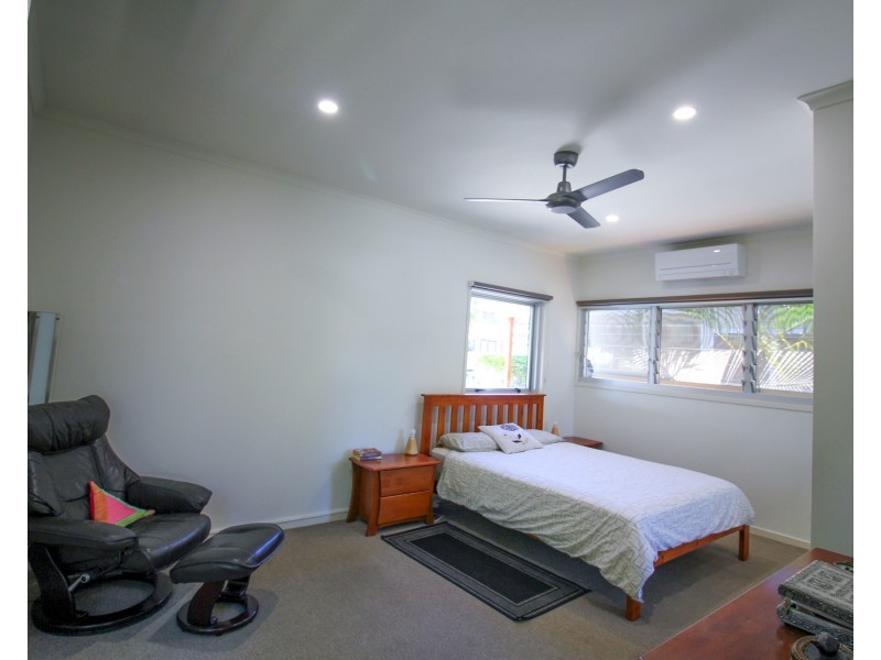 2/18 Dolphin Court, Agnes Water QLD 4677