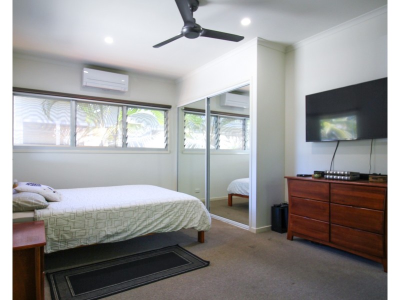 2/18 Dolphin Court, Agnes Water QLD 4677