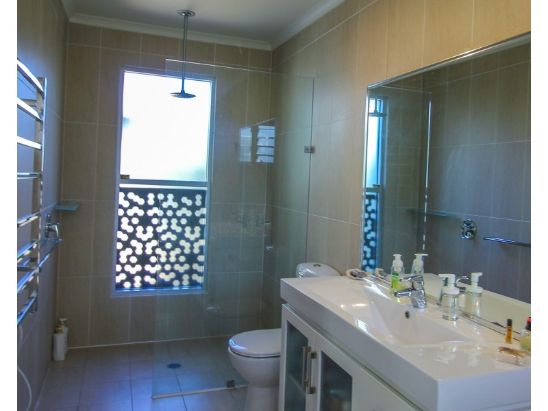 2/18 Dolphin Court, Agnes Water QLD 4677