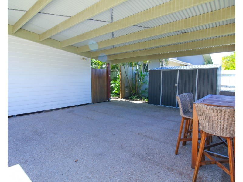 2/18 Dolphin Court, Agnes Water QLD 4677