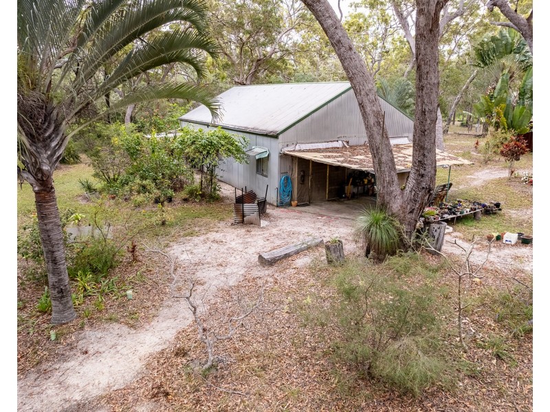 166 Bootmaker Drive, Round Hill QLD 4677
