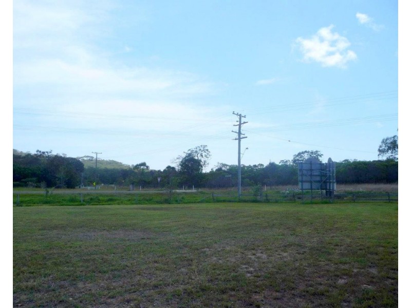5 Countess Russell Cres, Agnes Water QLD 4677