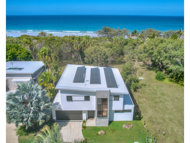 5/12 Ocean Beach Drive, Agnes Water QLD 4677