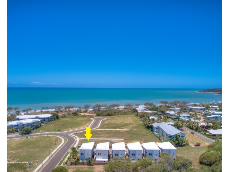 1/21 Beaches Village Circuit, Agnes Water QLD 4677