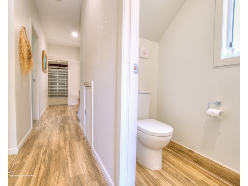 1/21 Beaches Village Circuit, Agnes Water QLD 4677