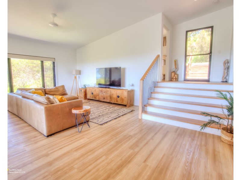 18 The Crescent, Agnes Water QLD 4677