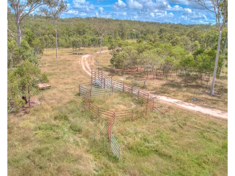 1394 John Clifford Way, Lowmead QLD 4676