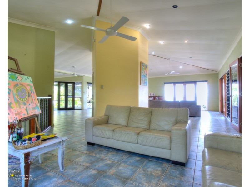 14 Webster Court, Agnes Water QLD 4677