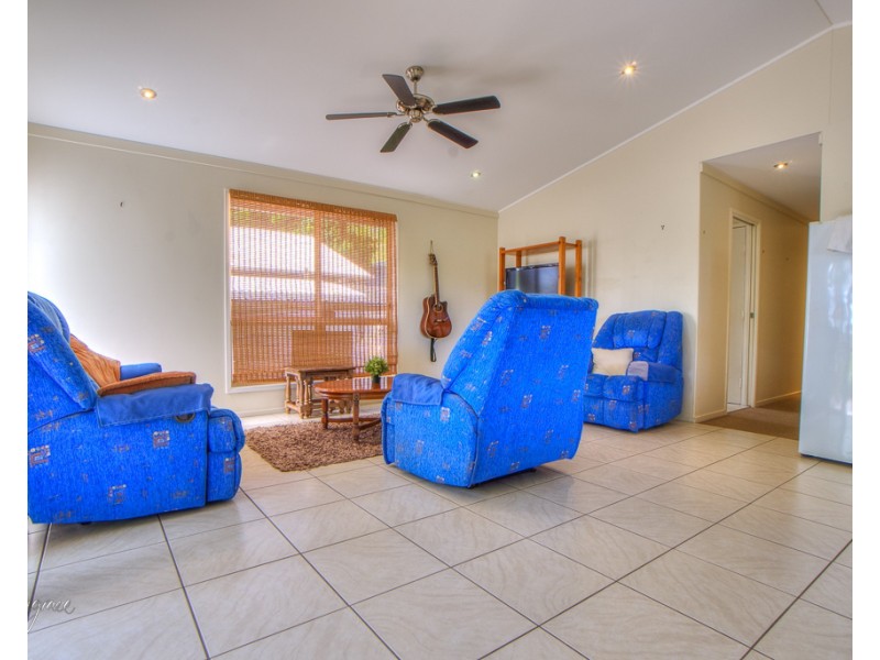 1/4 Young Nicks Way, Agnes Water QLD 4677