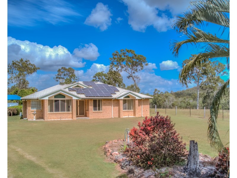 1382 Fingerboard Road, Mount Tom QLD 4677