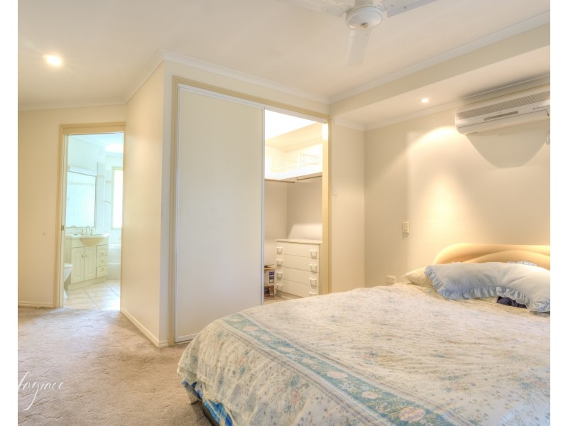 1382 Fingerboard Road, Mount Tom QLD 4677