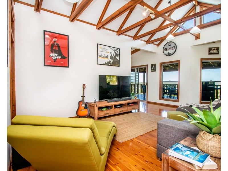 41 Seaspray Drive, Agnes Water QLD 4677