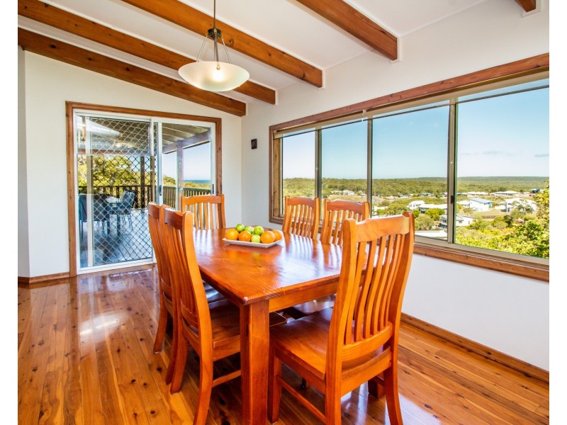 41 Seaspray Drive, Agnes Water QLD 4677