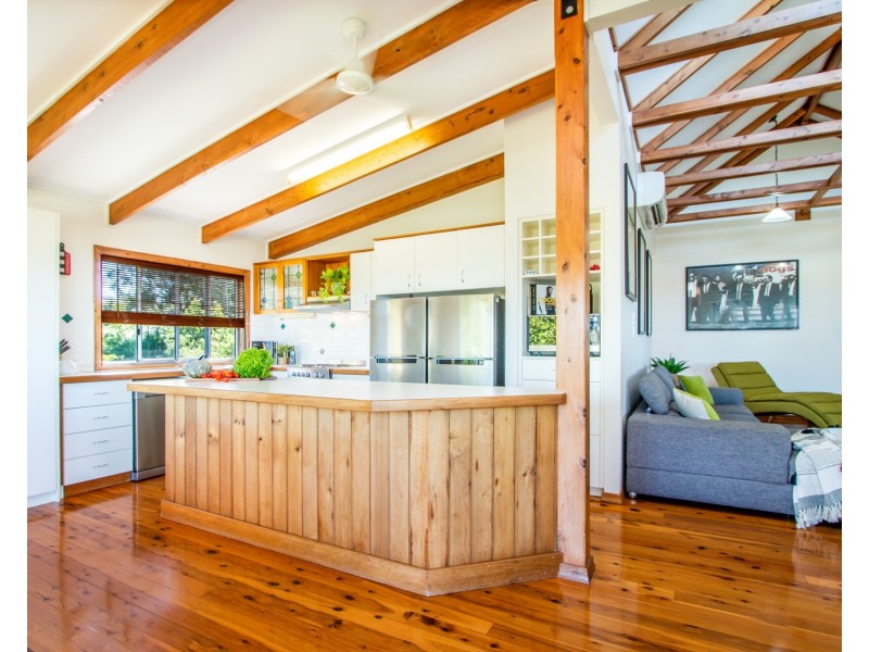 41 Seaspray Drive, Agnes Water QLD 4677