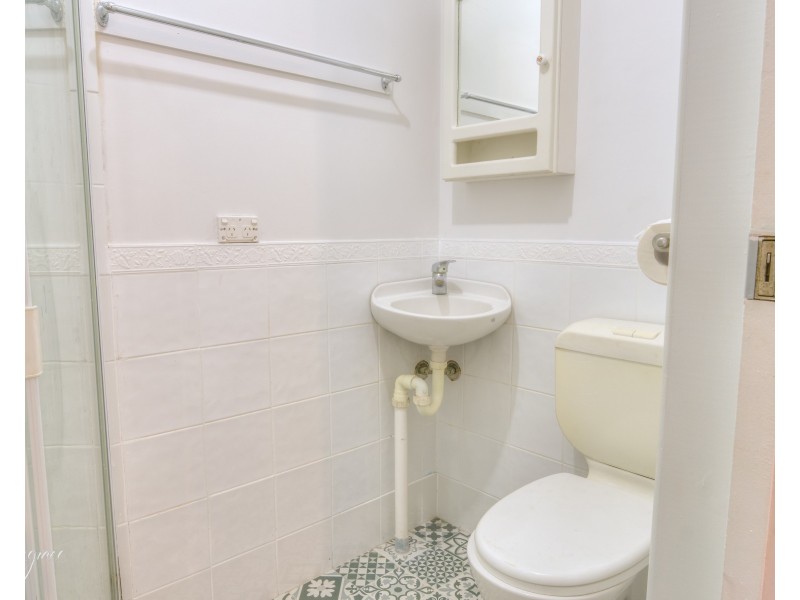 1/52 Captain Cook Drive, Agnes Water QLD 4677