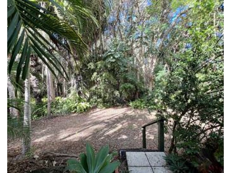 11/52 Captain Cook Drive, Agnes Water QLD 4677