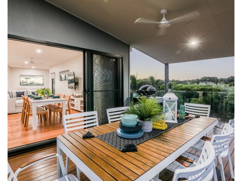 1/6 Beaches Village Circuit, Agnes Water QLD 4677