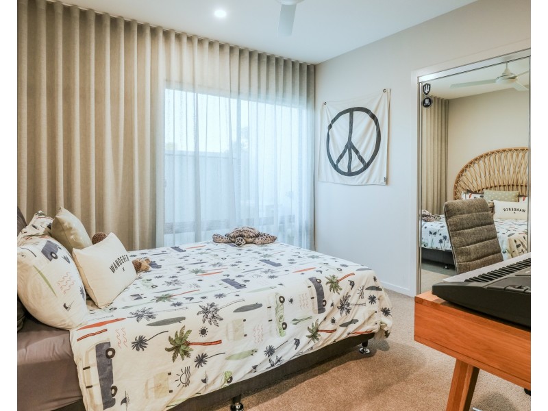 1/6 Beaches Village Circuit, Agnes Water QLD 4677