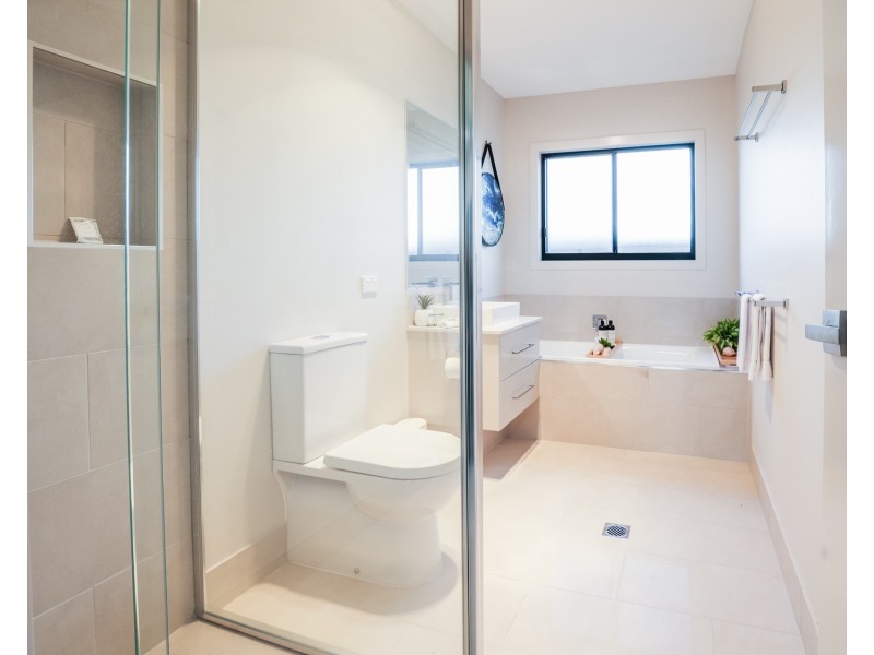 1/6 Beaches Village Circuit, Agnes Water QLD 4677