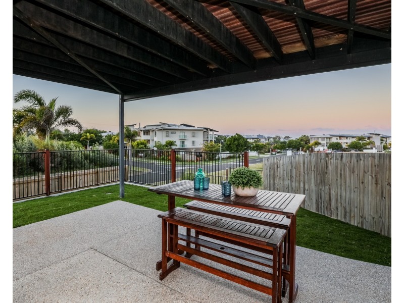 1/6 Beaches Village Circuit, Agnes Water QLD 4677