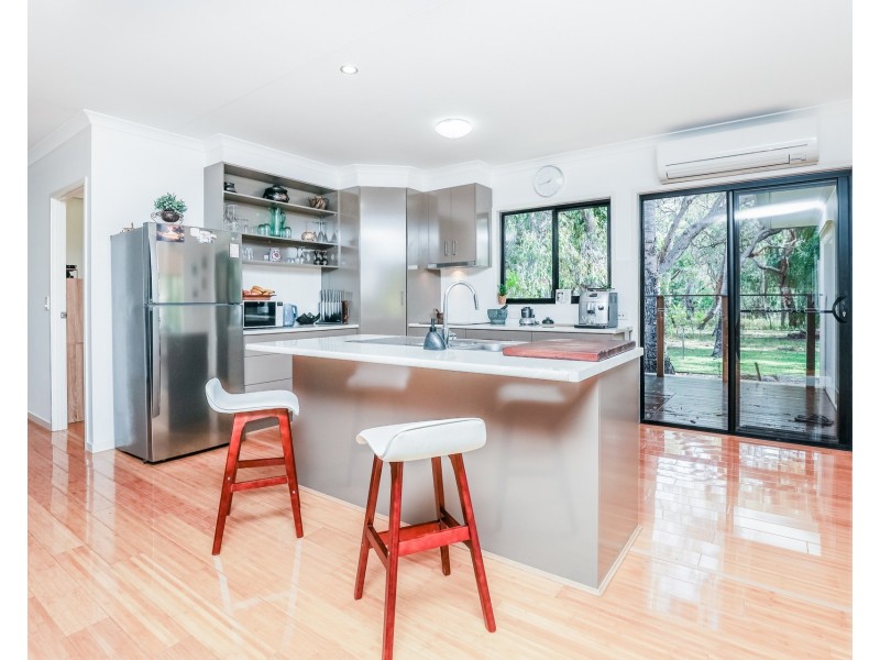 38 Bloodwood Avenue South, Agnes Water QLD 4677