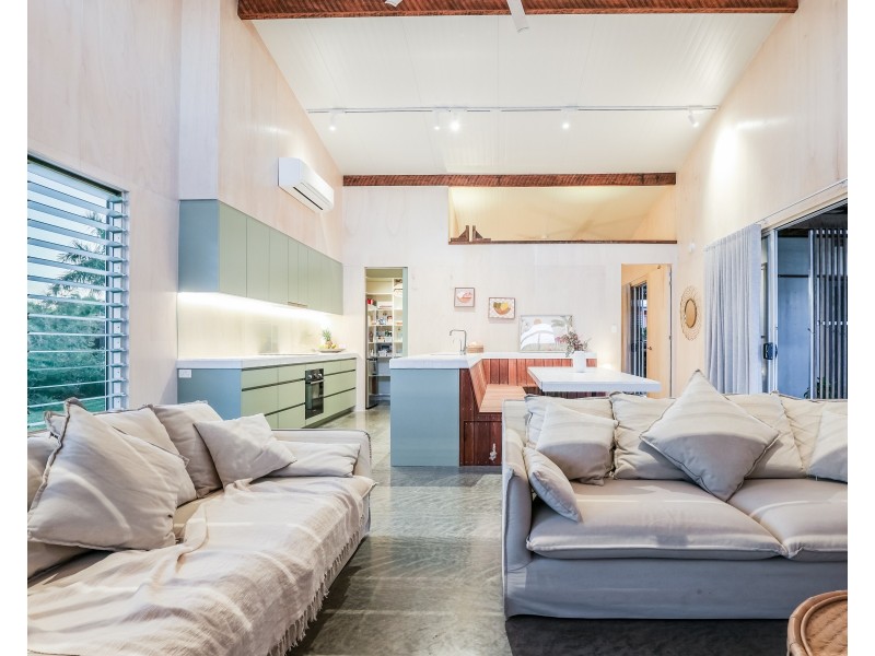 5 Marine Parade, Agnes Water QLD 4677