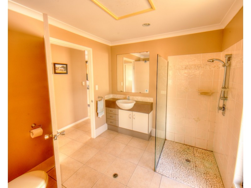 1005 Murphy Road, Captain Creek QLD 4677