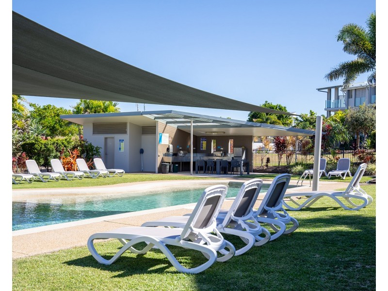 210/1 Waterline Close, Agnes Water QLD 4677