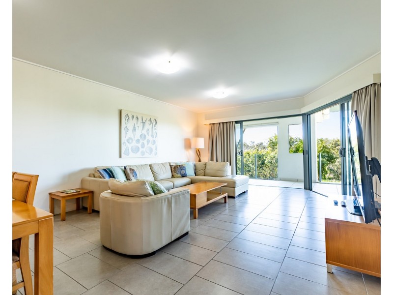 210/1 Waterline Close, Agnes Water QLD 4677