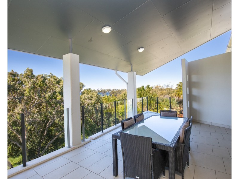 210/1 Waterline Close, Agnes Water QLD 4677