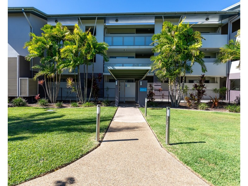 210/1 Waterline Close, Agnes Water QLD 4677