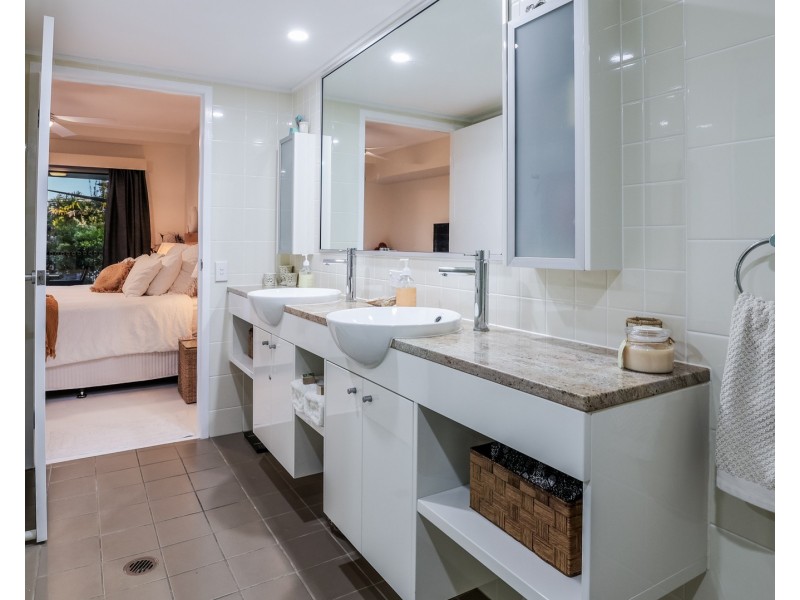 108/9-11 Beaches Village Circuit, Agnes Water QLD 4677