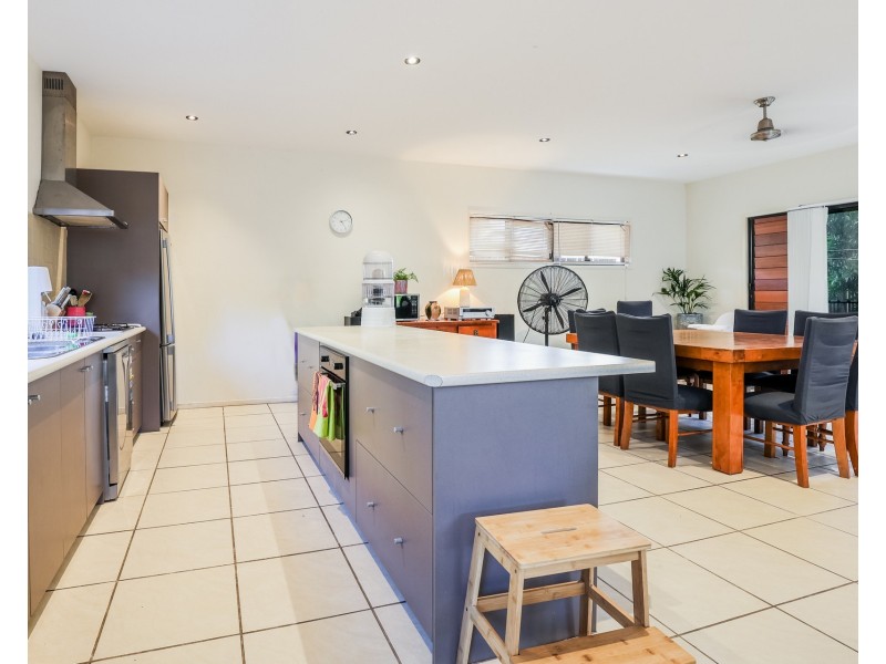 2/15 Dolphin Court, Agnes Water QLD 4677