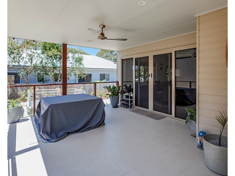 12 Discovery Drive, Agnes Water QLD 4677