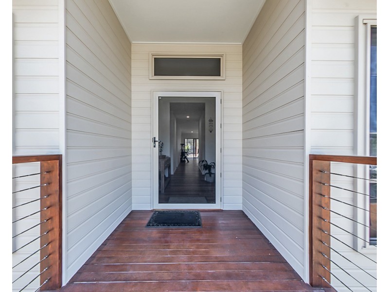 12 Discovery Drive, Agnes Water QLD 4677