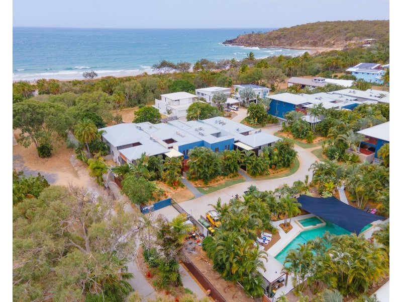 6/10 Ocean Beach Drive, Agnes Water QLD 4677