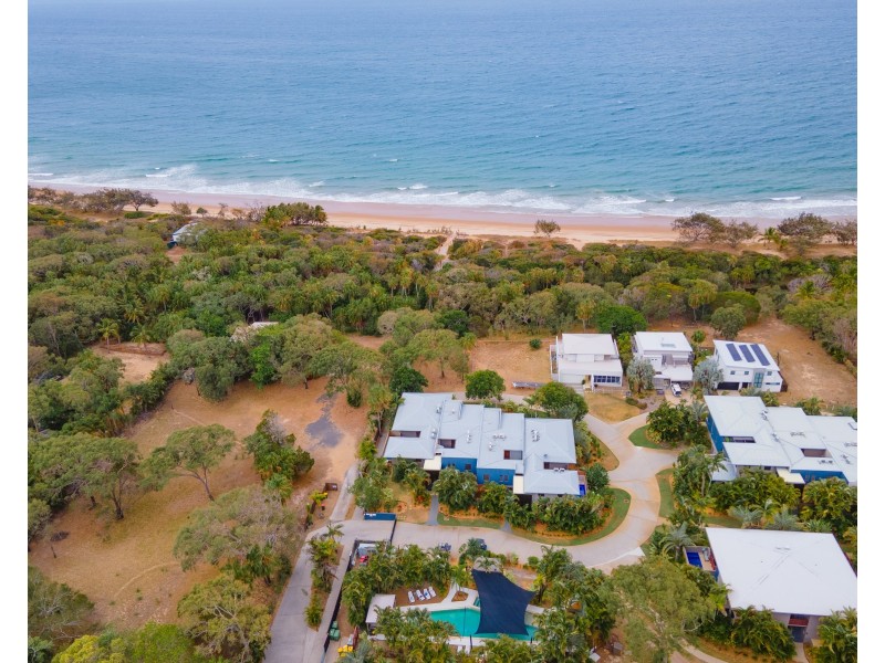 6/10 Ocean Beach Drive, Agnes Water QLD 4677